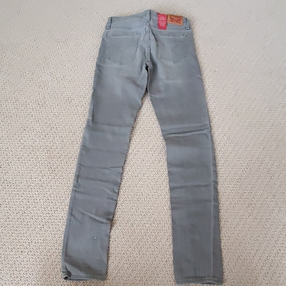 Levi's jean - Picture 3 of 3